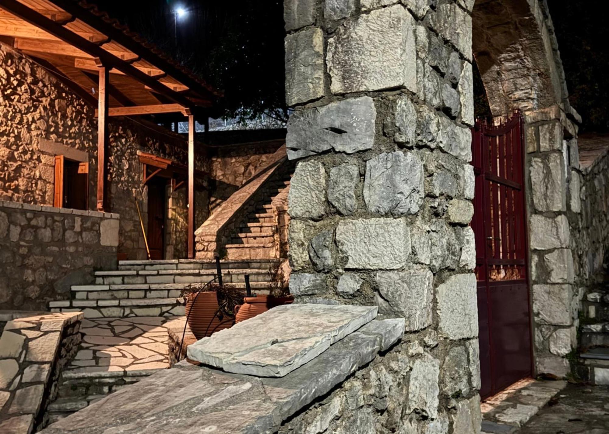 Terra Petra Villa At Psari Trikolonon Gortynia Psarion Exterior photo