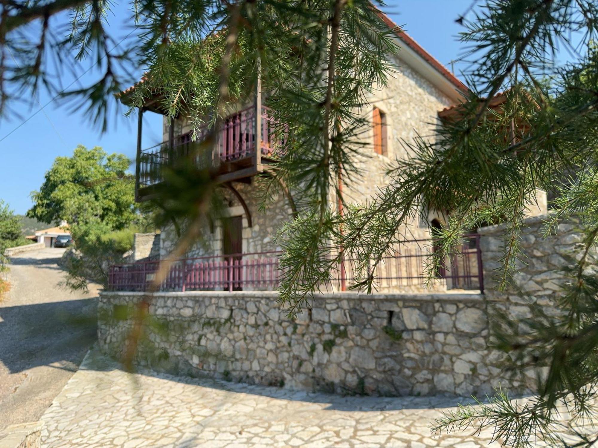 Terra Petra Villa At Psari Trikolonon Gortynia Psarion Exterior photo